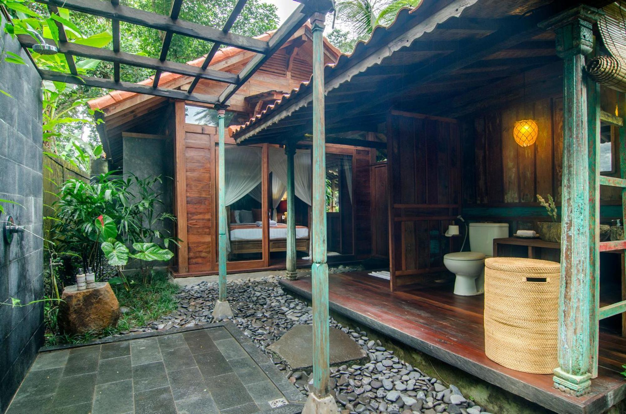 Dewi Tara Haven Bed & Breakfast กีอันยาร์ ห้อง รูปภาพ