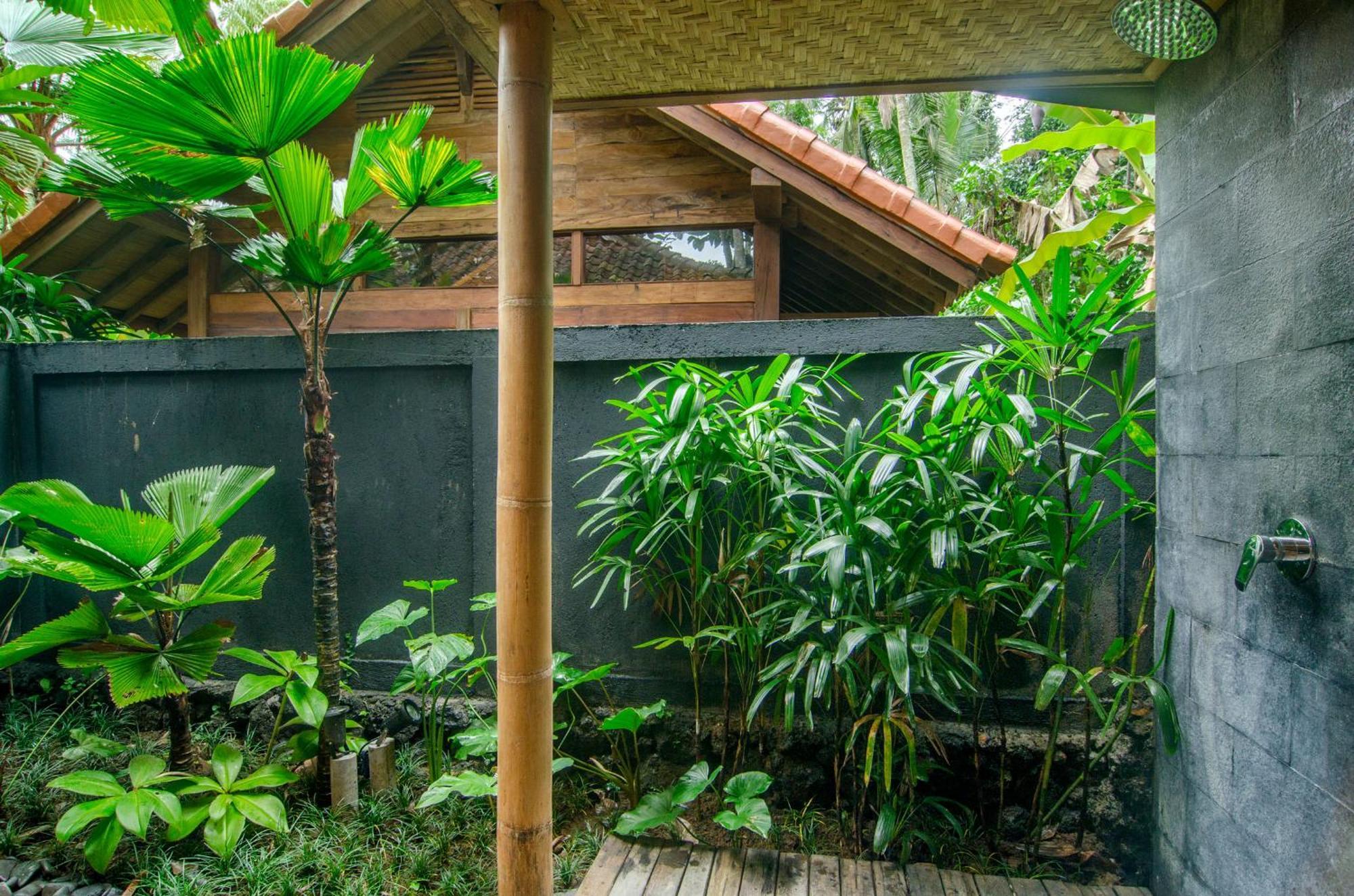 Dewi Tara Haven Bed & Breakfast กีอันยาร์ ห้อง รูปภาพ