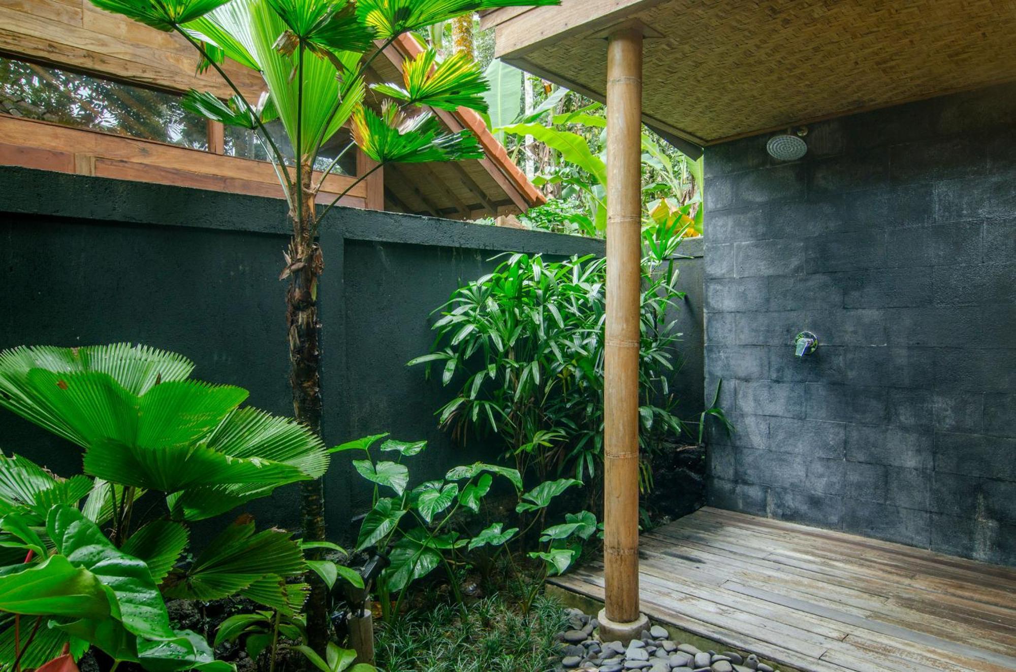 Dewi Tara Haven Bed & Breakfast กีอันยาร์ ห้อง รูปภาพ