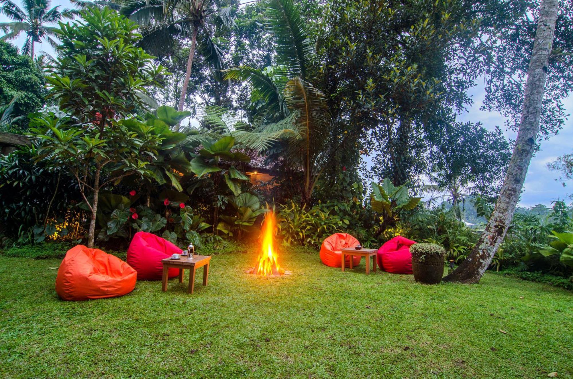 Dewi Tara Haven Bed & Breakfast กีอันยาร์ ห้อง รูปภาพ